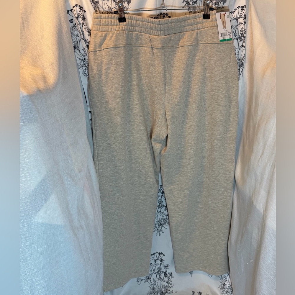 Mondetta Wide Leg Sweat Pants in Neutral Tan - Picture 2 of 4